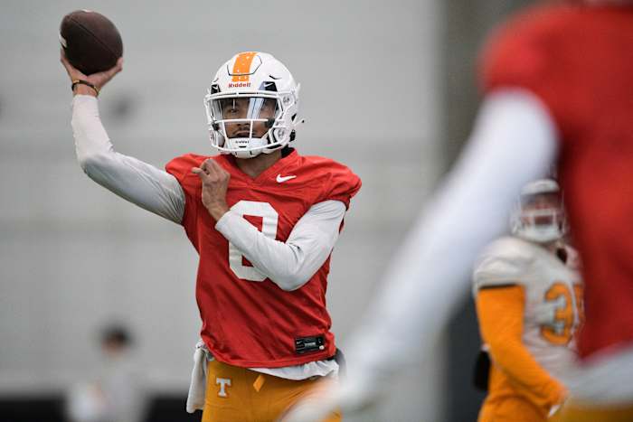 Tennessee QB Nico Iamaleava during Orange Bowl practices on December 17, 2022
